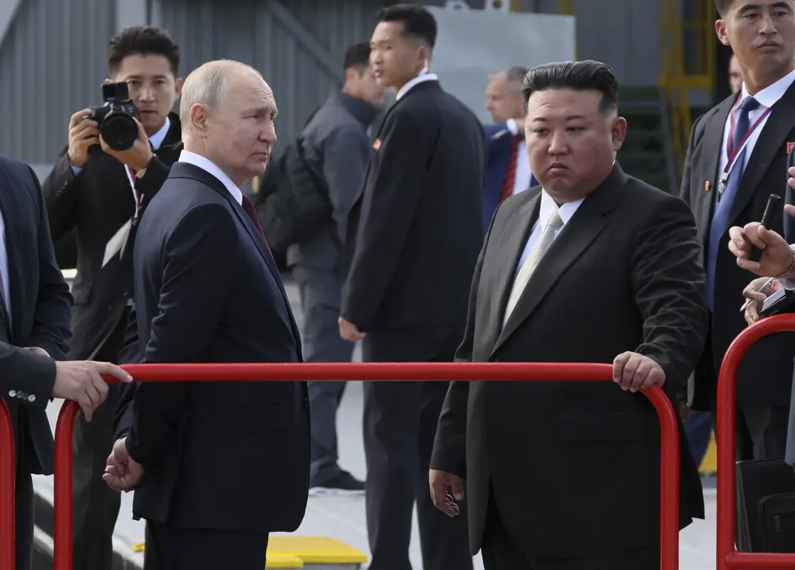 Putyin orosz luxusautót adott az észak-koreai diktátornak