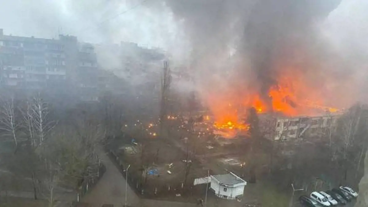 Meghalt az ukrán belügyminiszter, a helikoptere egy kijevi óvoda közelében zuhant le - az áldozatok között gyerekek is vannak