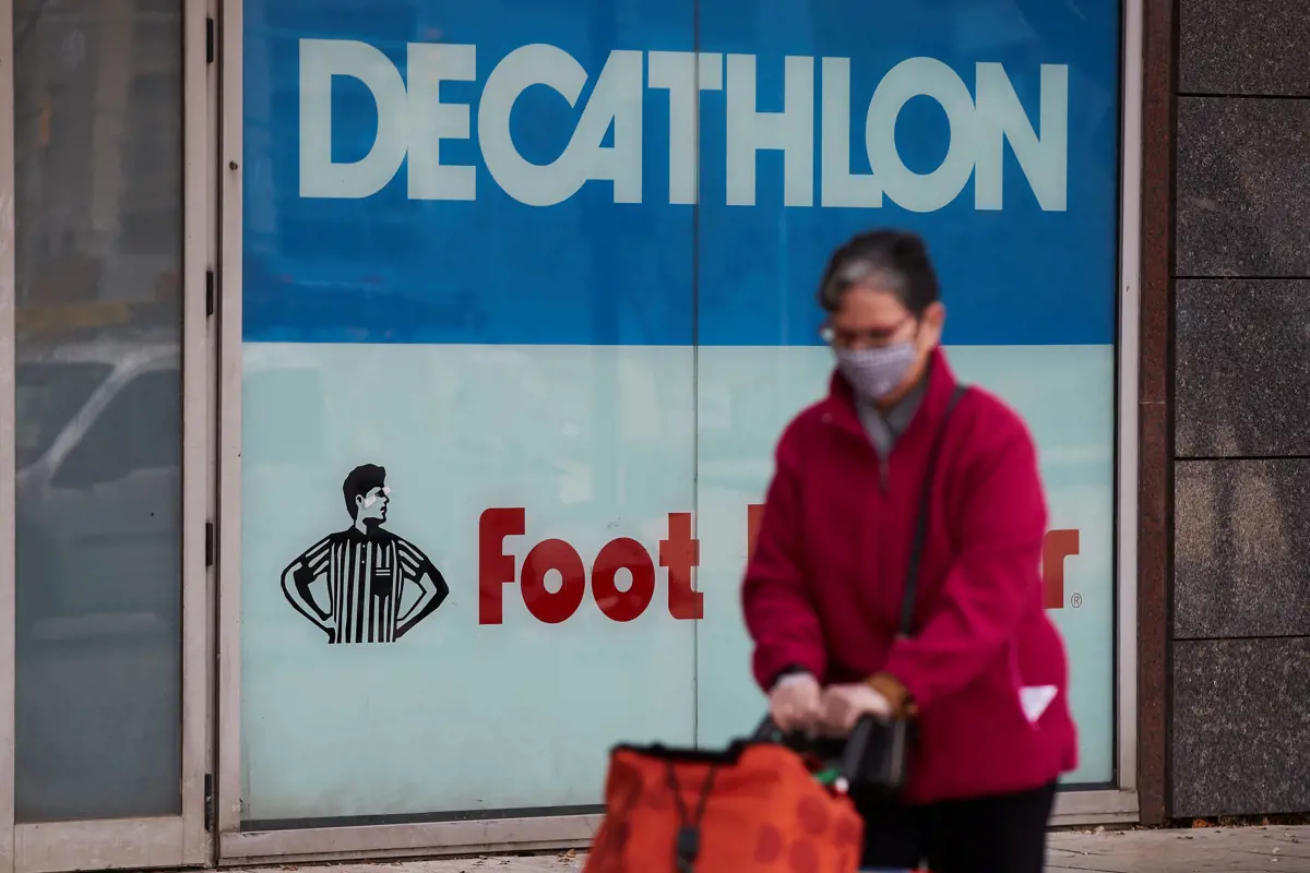 A menekültekre hivatkozva nem árul több kajakot és kenut a Decathlon két észak-franciaországi városban