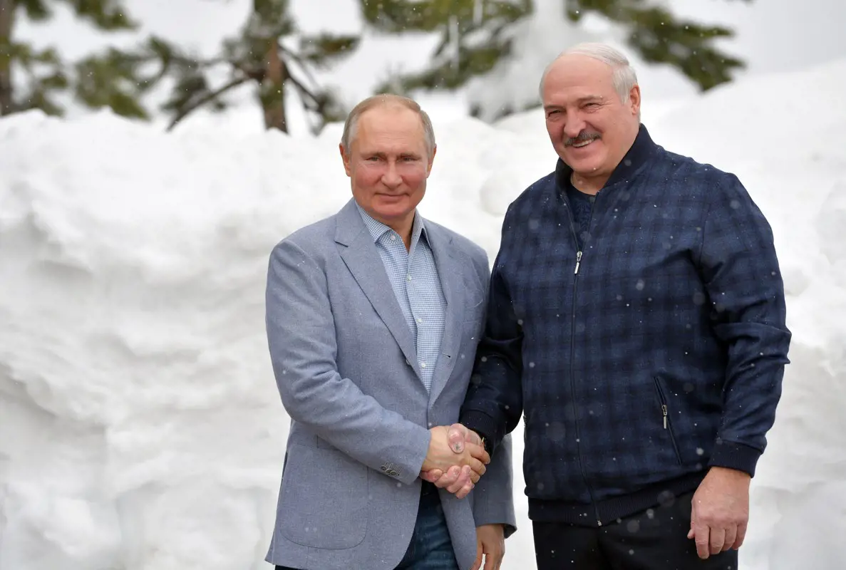 Lukasenka a földgáz elzárásával fenyegetőzik, ha szankciók lépnek életbe Fehéroroszországgal szemben