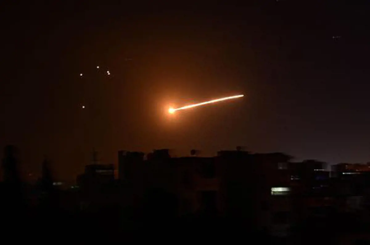 Izrael Szíriát rakétázta