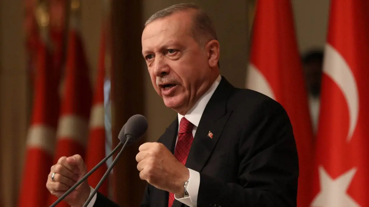 Erdogan arra szólította fel Örményországot, hogy azonnal hagyja el a "megszállt azeri területeket"