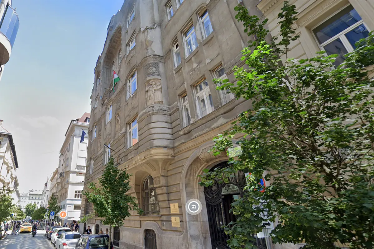 Ami az utca emberének az Otthon Start, az a NER-nek Palota Start