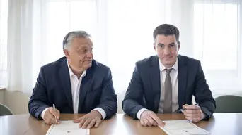 Szintlépés: a Fidesz kiterjeszti a választási törvényt az „álcivil szervezetekre”