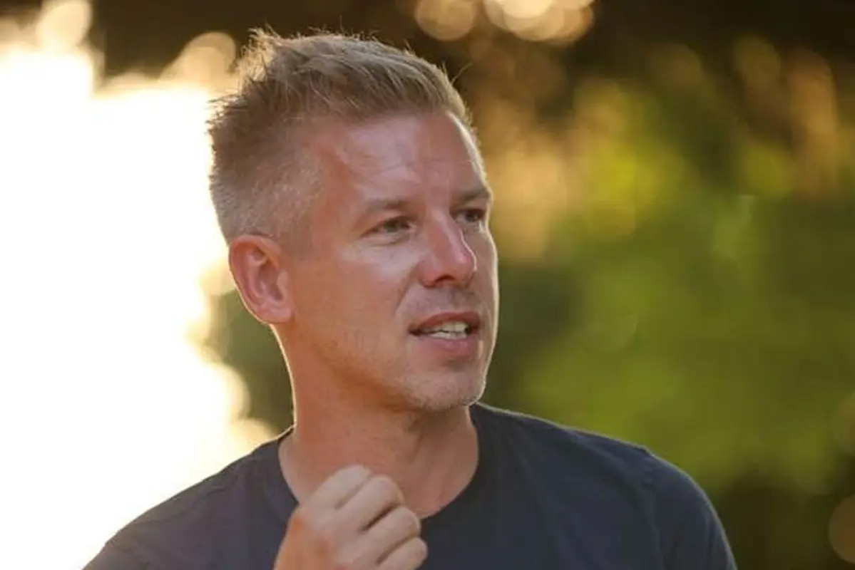 Magyar Péter egy friss fideszes törvényt kihasználva viszi tovább a Völner-Schadl ügyet