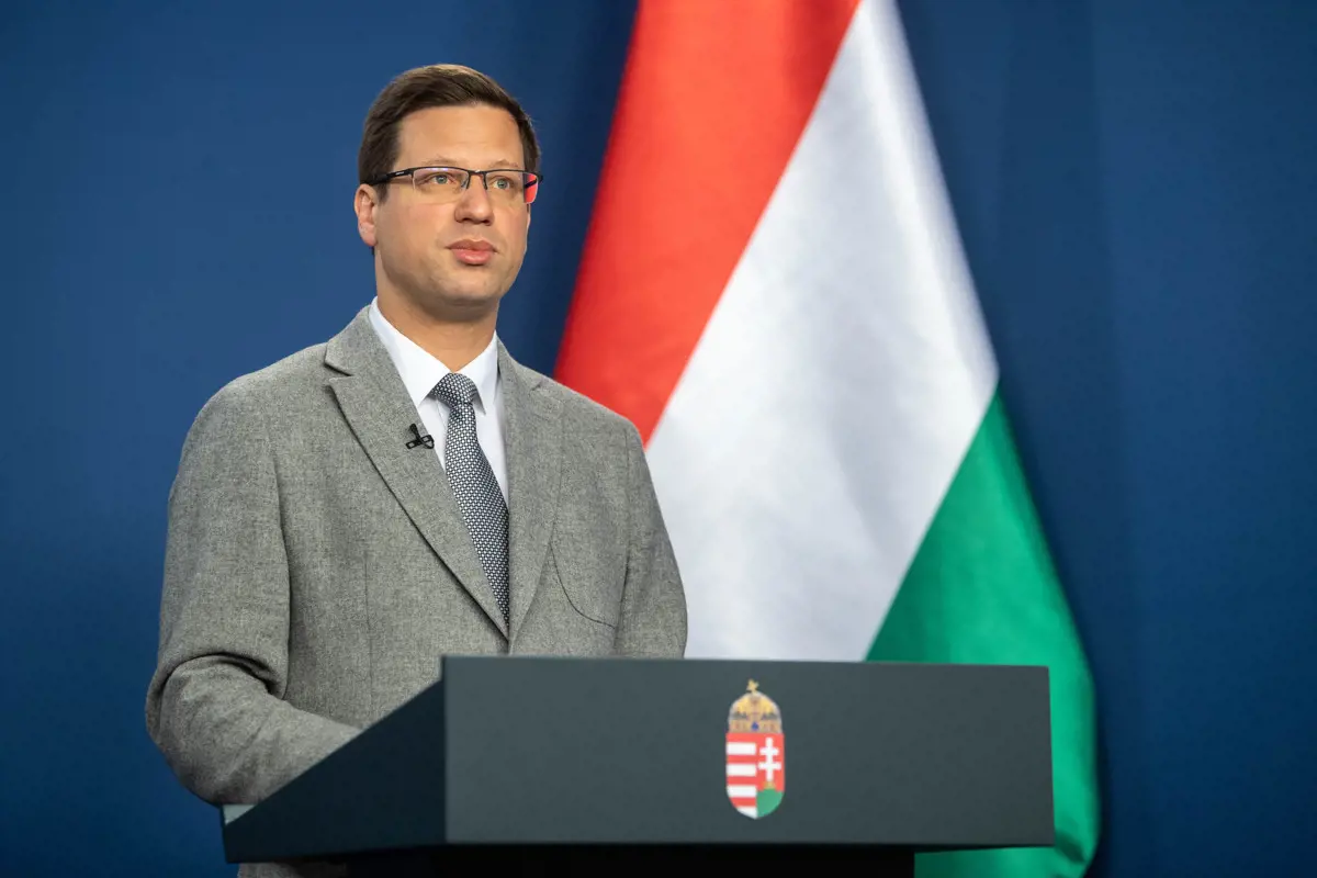 Júniusig biztos zárva maradnak az iskolák, augusztus 15-ig nem lesznek 500 főnél nagyobb rendezvények