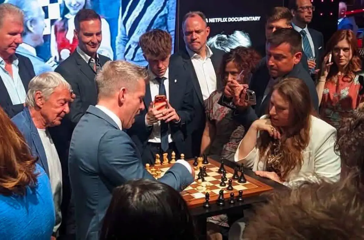Bort iszik, vizet prédikál? Polgár Judit jelölésének margójára