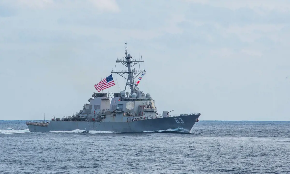 Két amerikai hadihajó is átkelt a Tajvani-szoroson