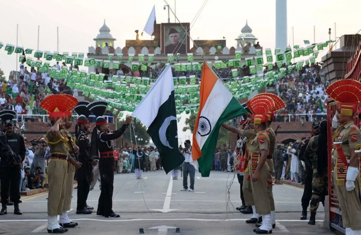 Pakisztán értesülései szerint India katonai támadásra készül