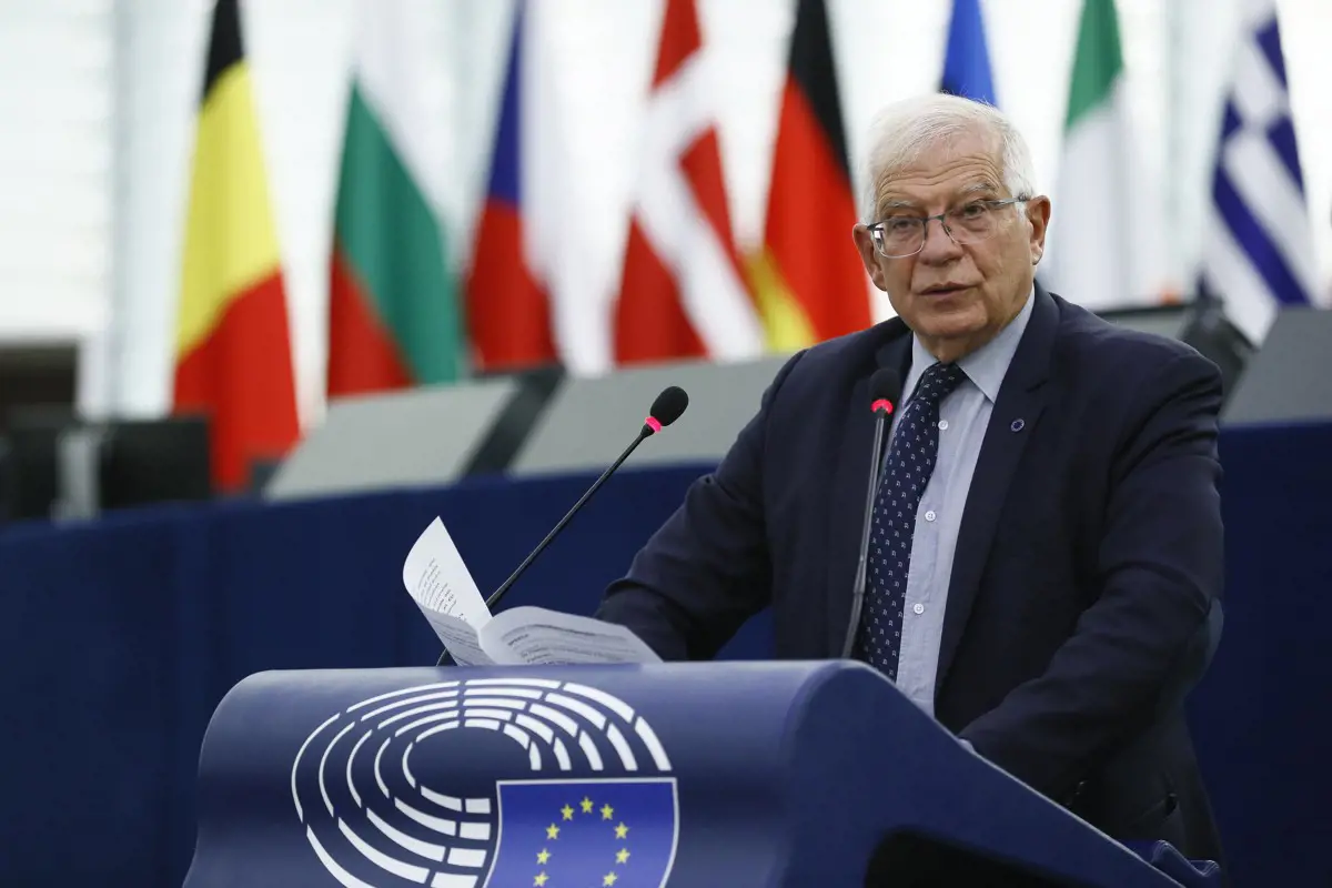 Borrell súlyos háborús bűncselekménynek tartja a Mariupol elleni támadást