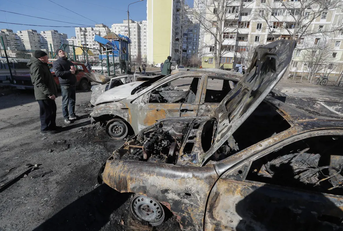 Négy erős robbanás is megrázta Kijevet hajnalban