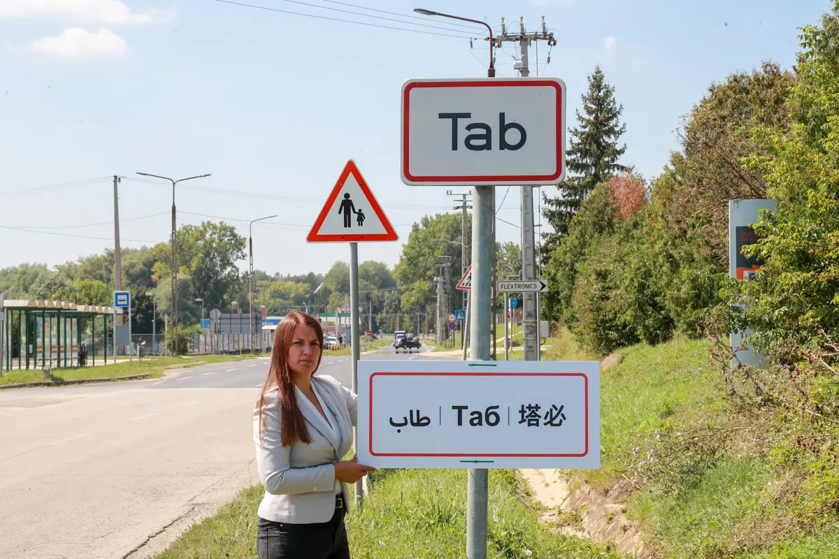 Jobbik-Konzervatívok: Egyre kevesebb a magyar munkavállaló a tabi elektronikai gyárban
