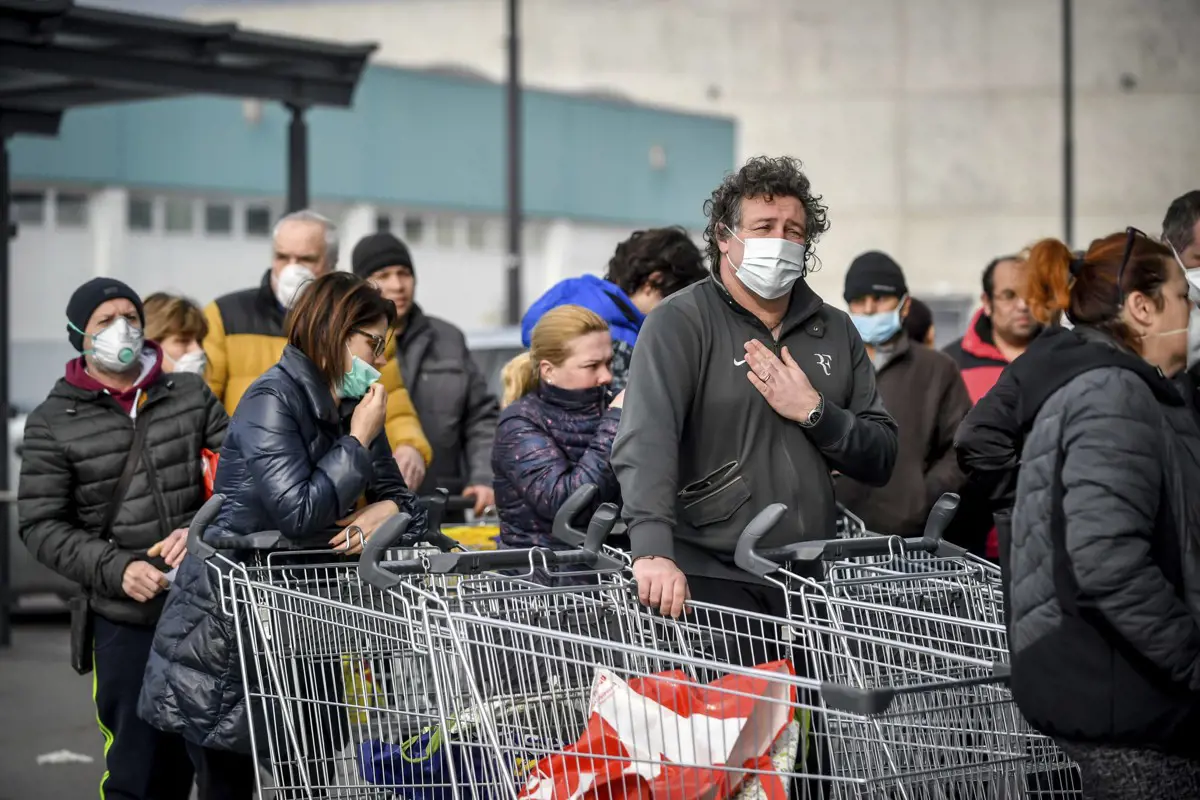 Tragikus: újabb 427 halott és 5322 új fertőzött Olaszországban, több áldozatuk van Kínánál