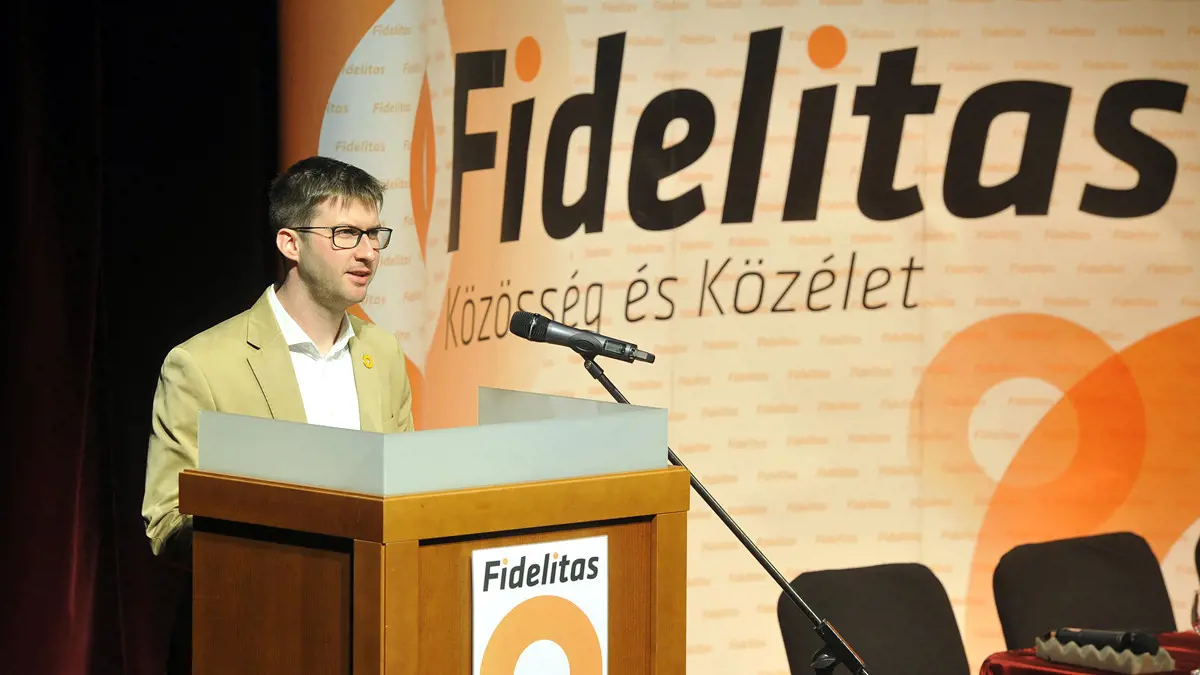 Népszava: kizárnák a Fidelitast a Néppárt ifjúsági szervezetéből