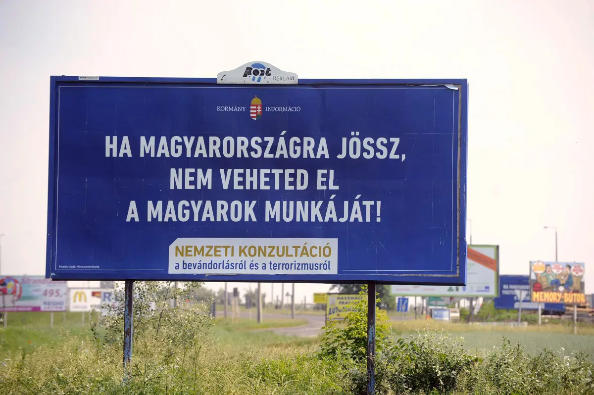 Gyöngyösi Márton: a Fidesz már 2009-ben támogatta a migránsok betelepítését, 2023-ra felpörgették a tervüket, már toboroznak is