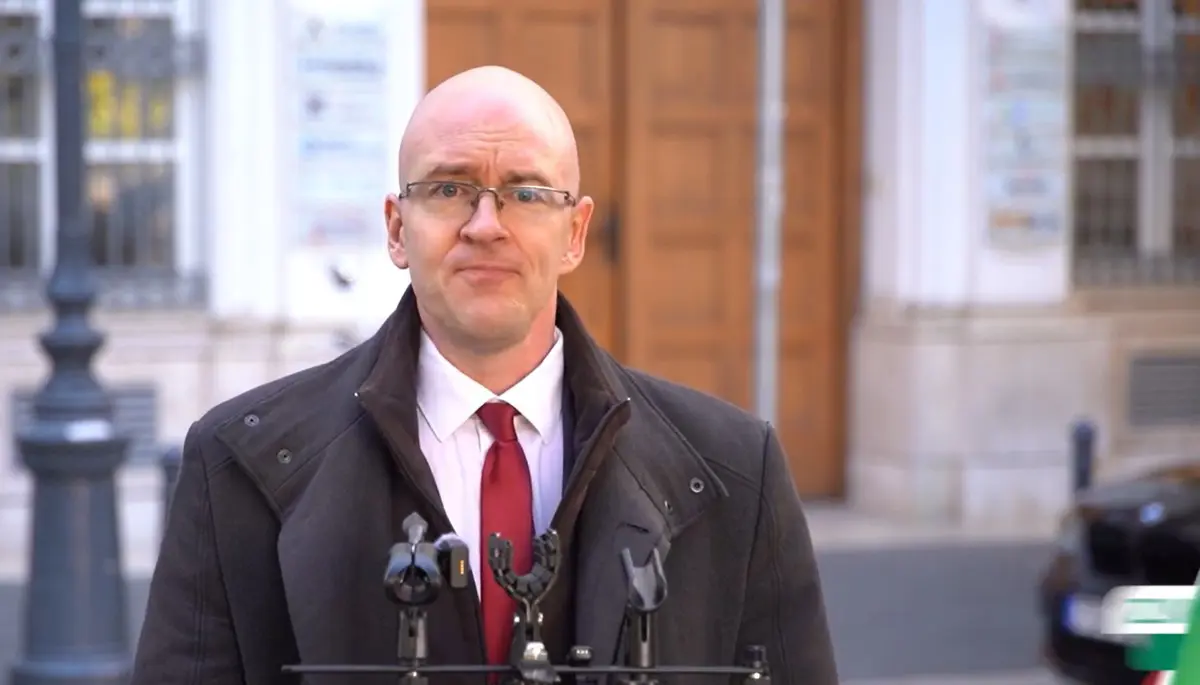 Z. Kárpát Dániel: A bankok hagyják abba a panaszkodást!