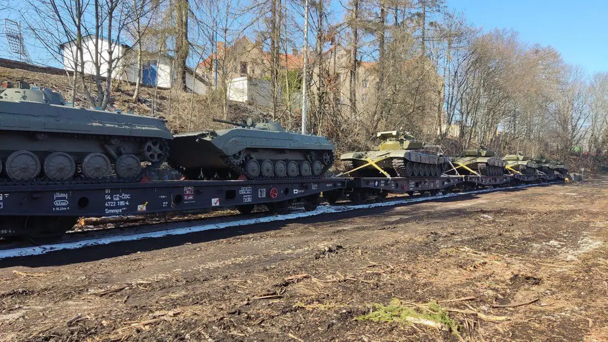 Csehország harckocsikat ajándékoz Ukrajnának, amelyek már úton is vannak a frontra