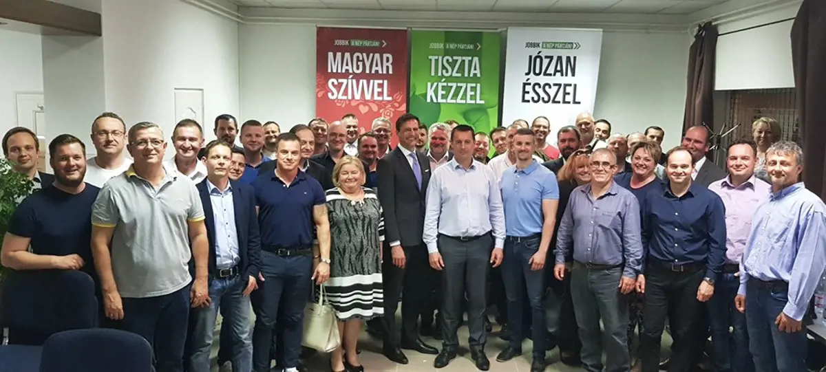 Nem tölti ki mandátumát a Jobbik elnöksége - ősszel tisztújítás lesz