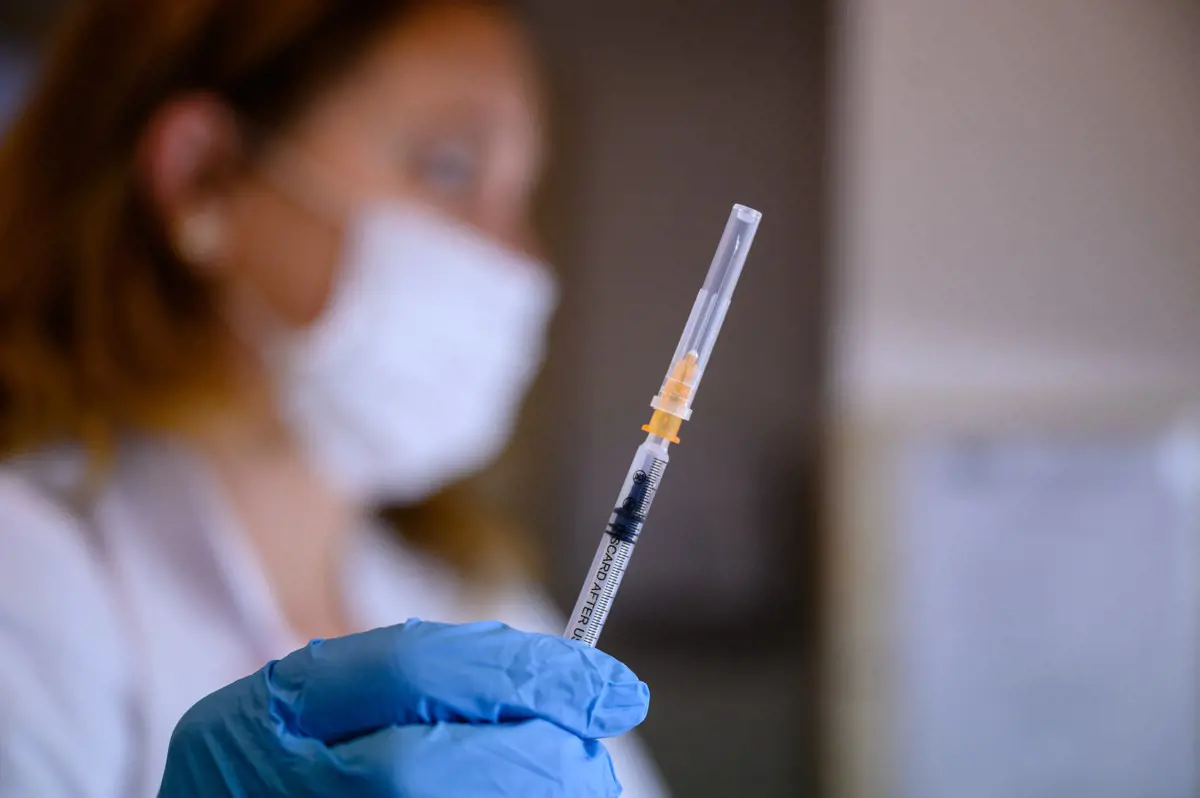 Friss adatok - 48 halálos áldozata volt a koronavírusnak