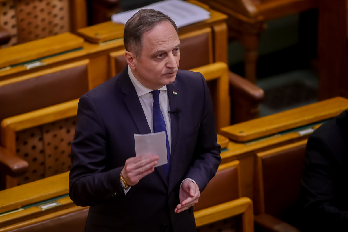 Brenner Koloman: A Fidesz köztársasági elnöke méltatlanná vált hivatalára, le kell mondania!