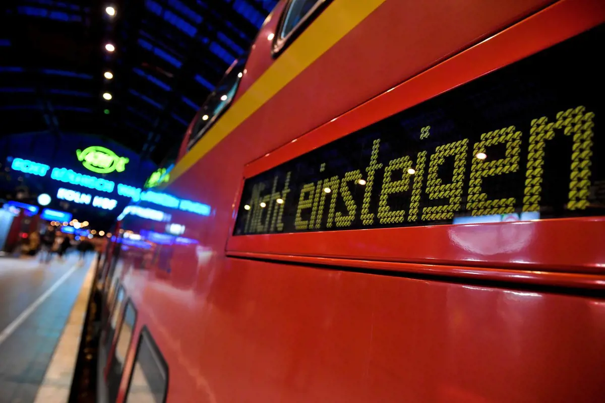 Sztrájk miatt leállt a vasúti közlekedés Ausztriában