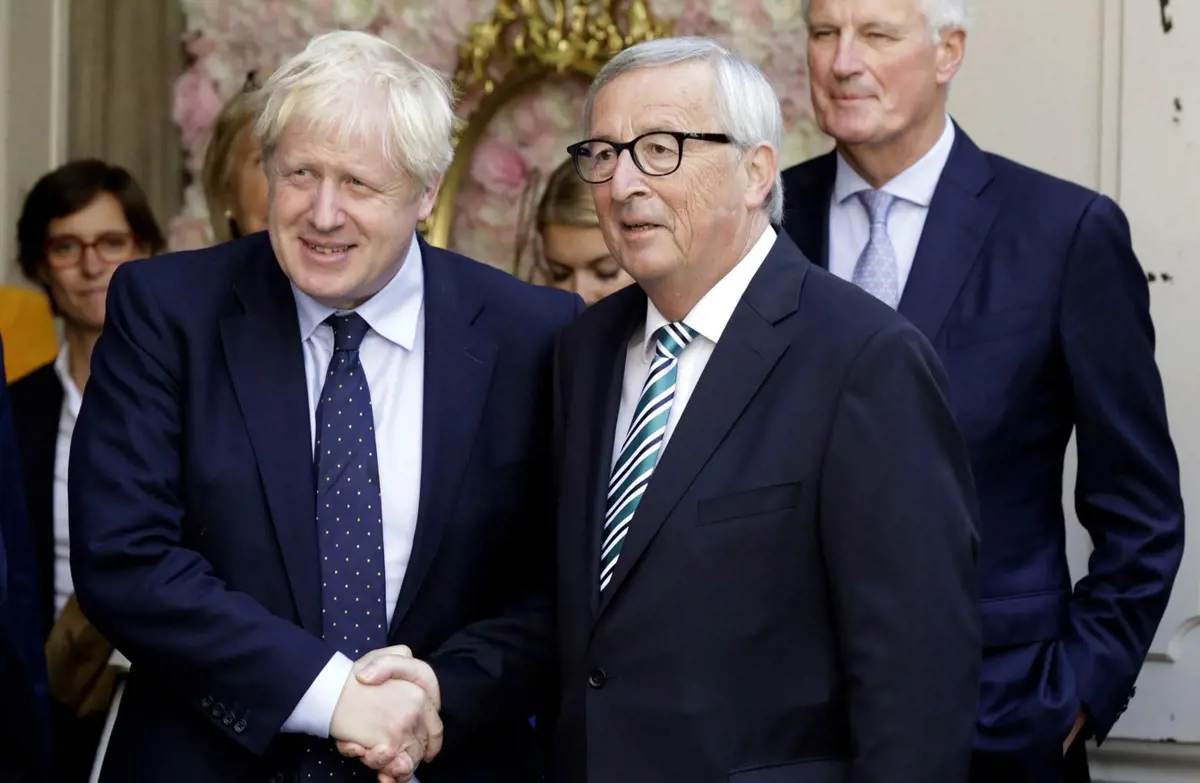 Létrejött az EU és a brit kormány között az új Brexit-megállapodás