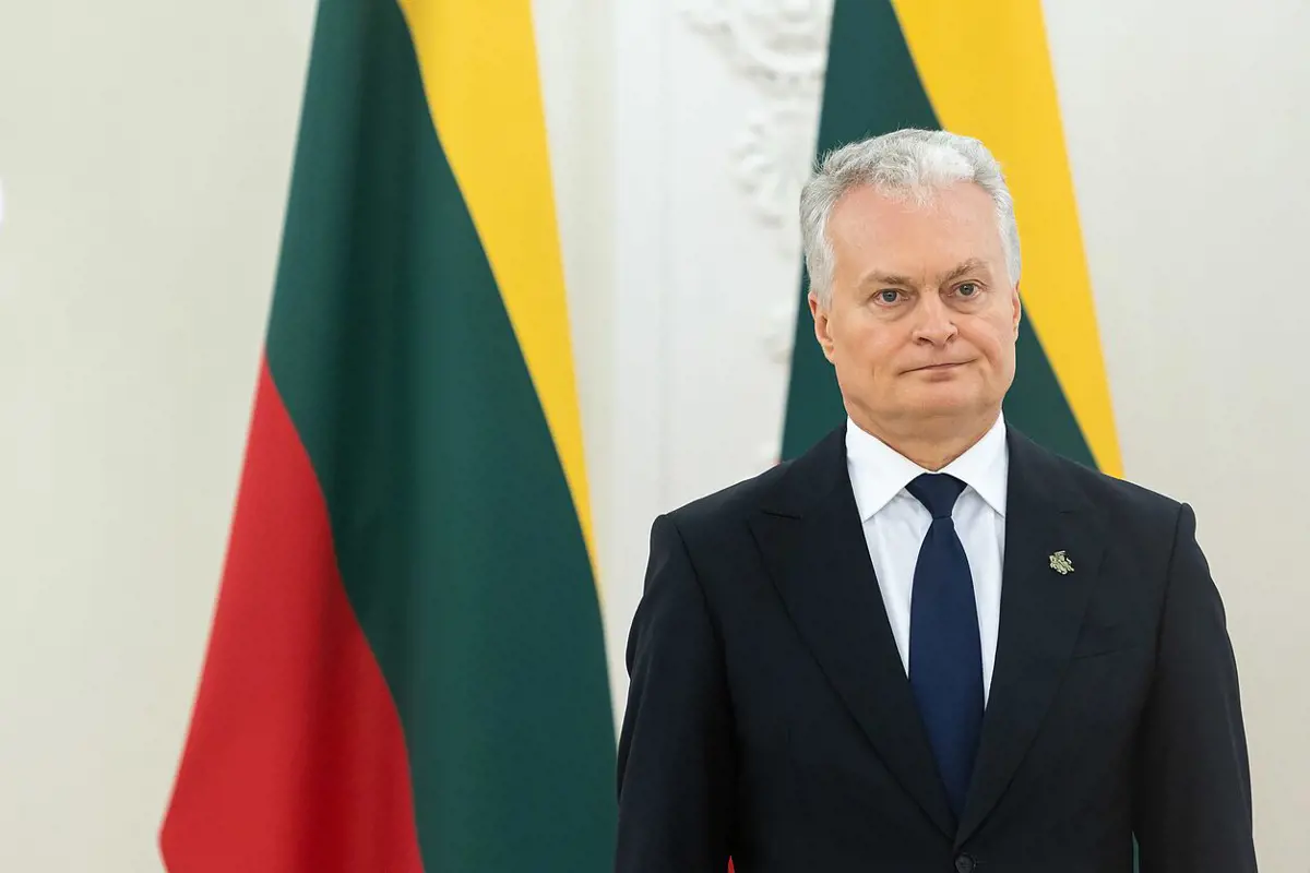 Litván elnök: át kell lépni bizonyos "vörös vonalakat", és harci repülőgépeket kellene Ukrajna rendelkezésére bocsátani