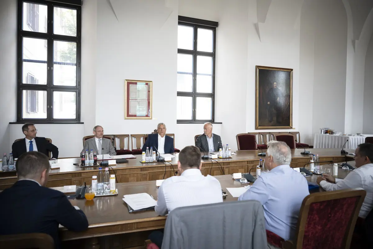 Orbán Viktor kabinetvezetői értekezletet tartott