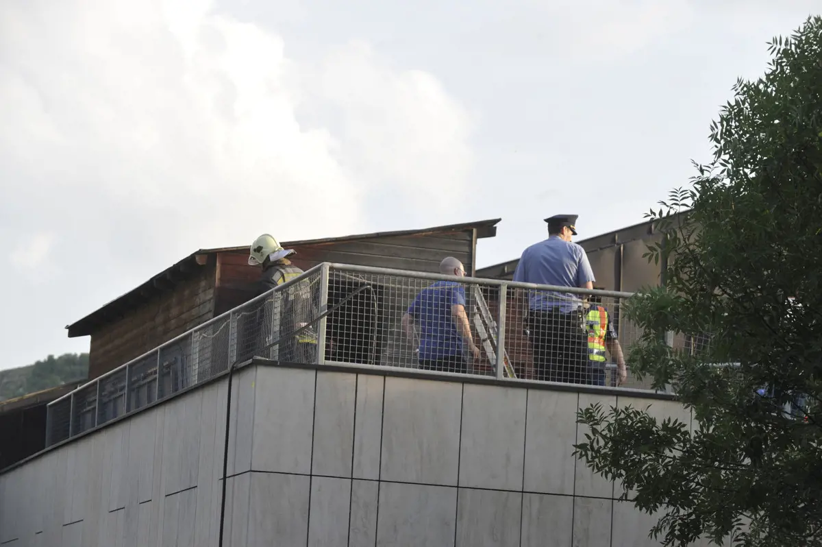 Tüzeskedés vezethetett gyermektragédiához a MOM Sportközpont tetején