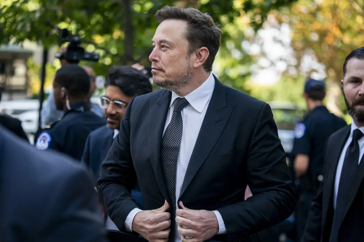 Elon Musk havi 45 millió dollárral száll bele Donald Trump kampányába