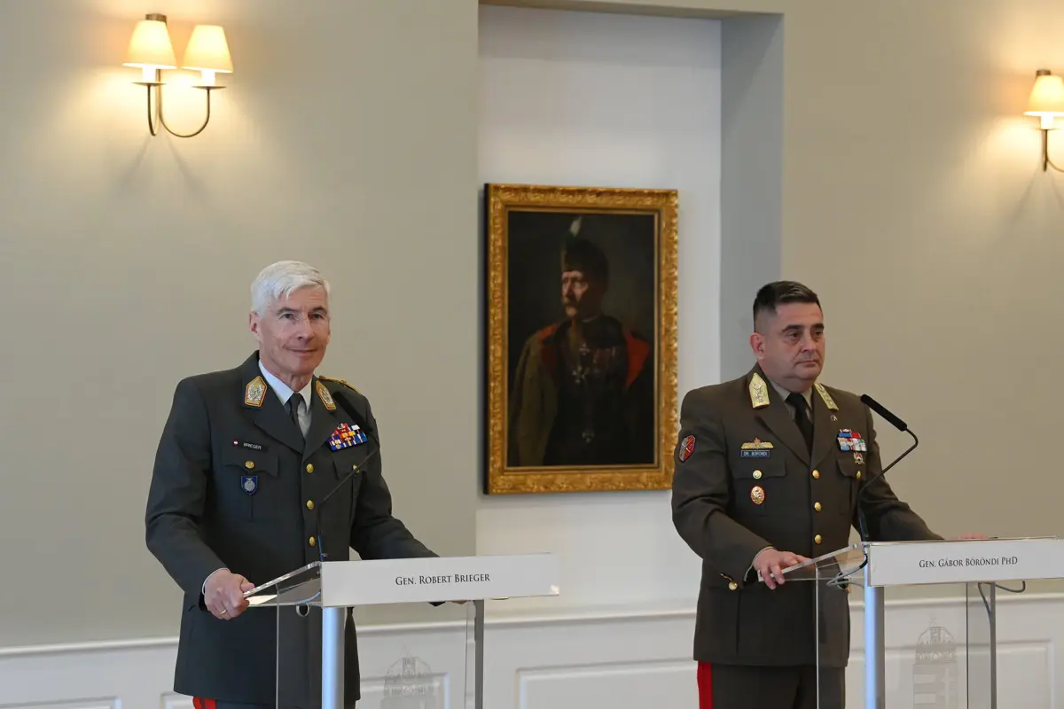Magyarországon egyeztetett az EU Katonai Bizottságának elnöke