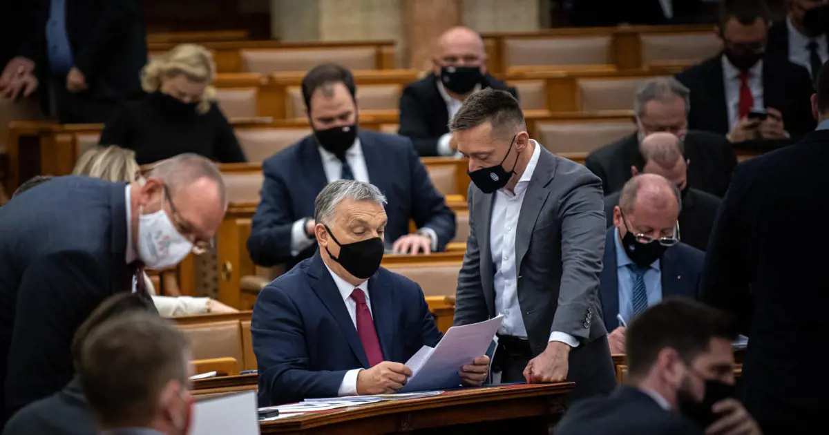 A Fidesz idei debreceni ülésének összegéből korábban öt találkozót hoztak ki