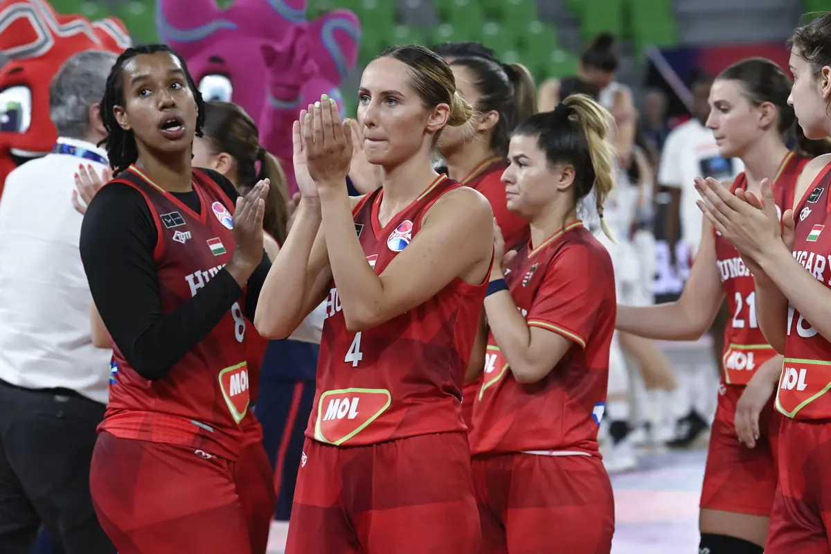 Franciaországgal vívnak vasárnap bronzmérkőzést a magyar kosaras lányok
