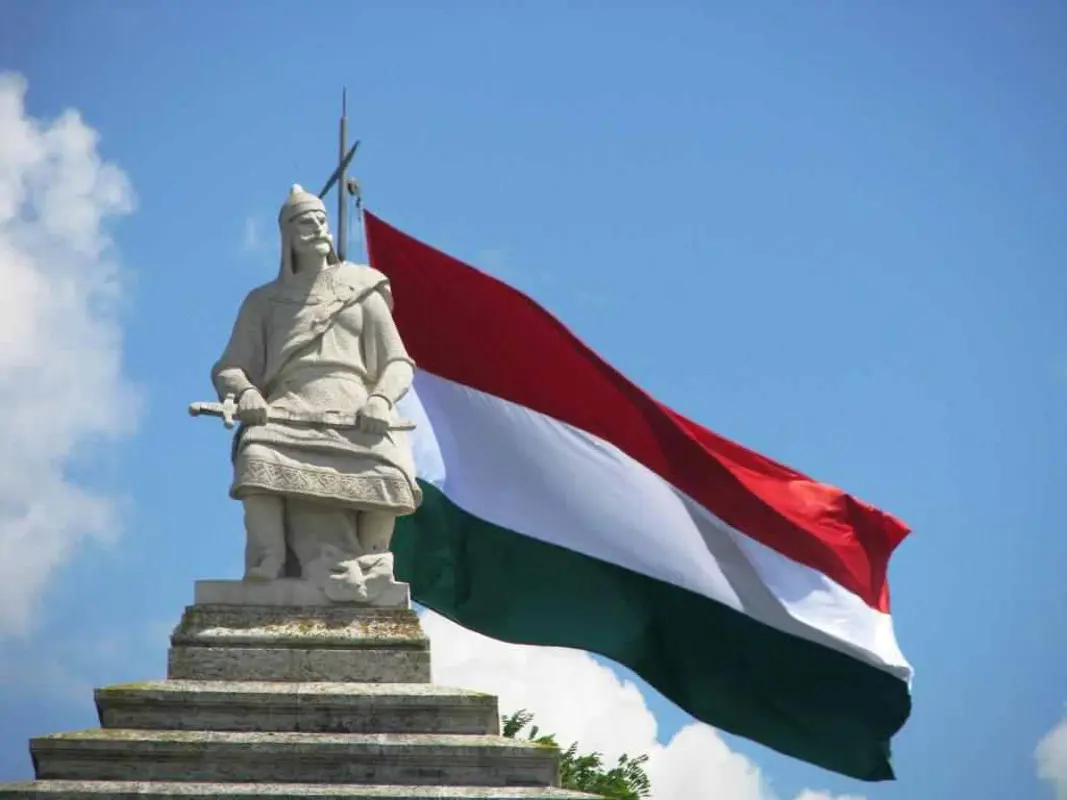 A nemzet legelső szolgája: Milyen köztársasági elnökre van szüksége Magyarországnak?