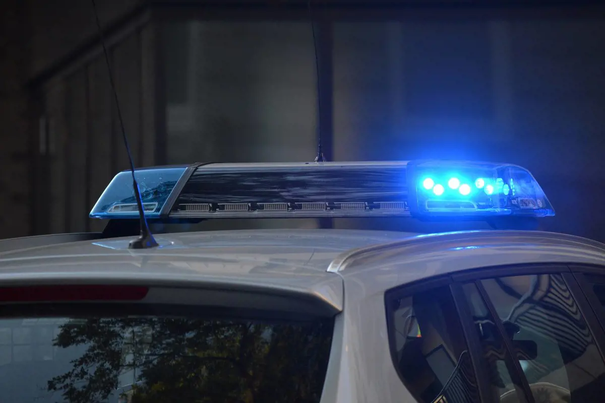 Két közúti ellenőrzést végző rendőrt ütött el egy 28 éves autós Nagyharsányban