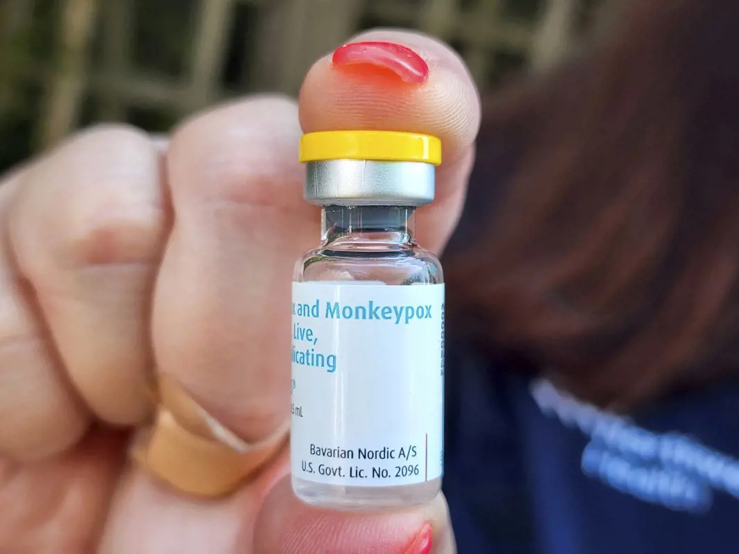 Megérkezett Magyarországra is a majomhimlő elleni védőoltás, egyelőre 2560 adag vakcina
