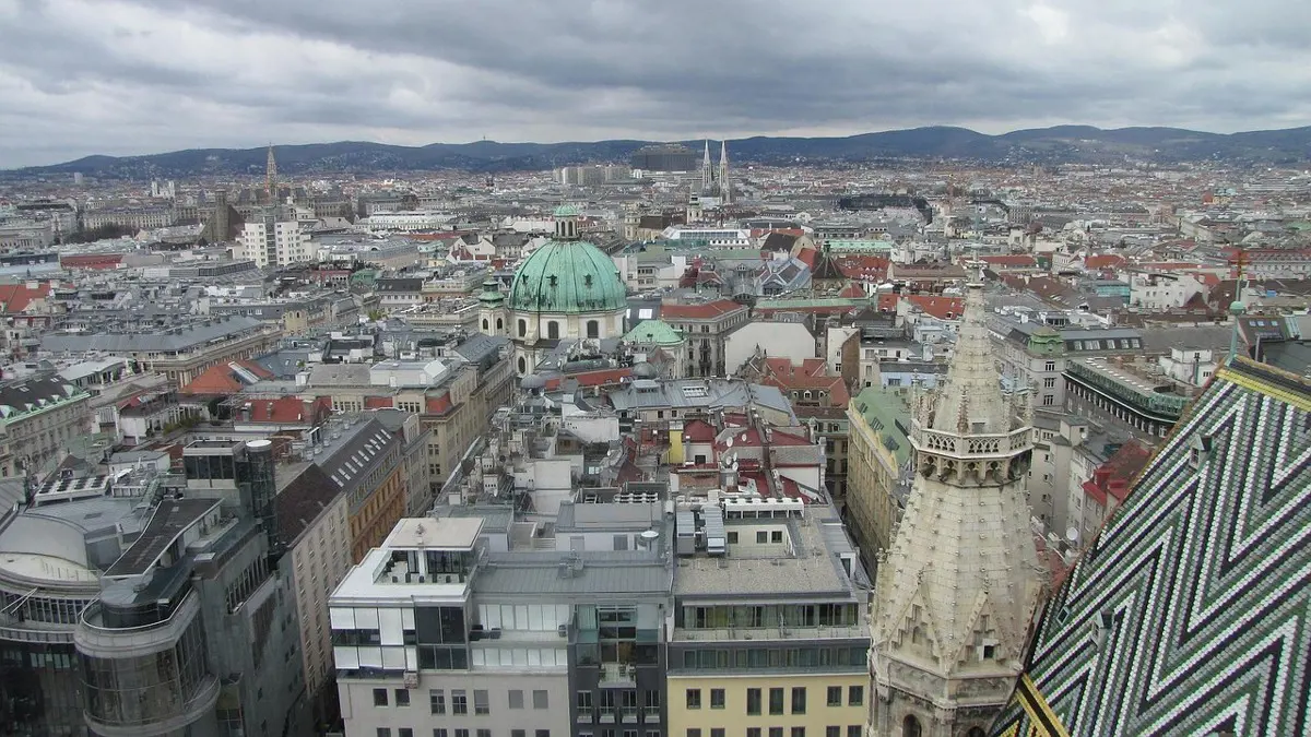 Bécsben megrohamozták az üzleteket a vásárlók