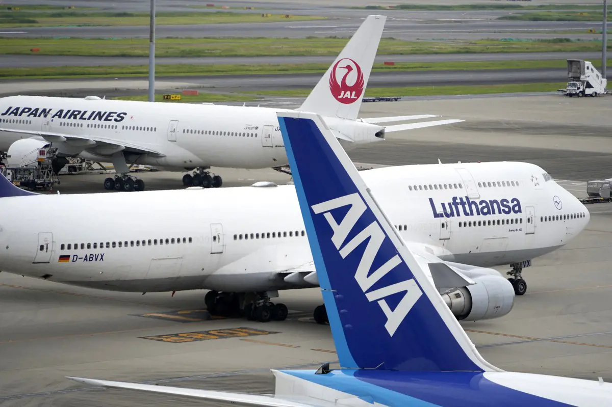 Figyelmeztető sztrájkot tartanak szerdán a Lufthansa németországi dolgozói