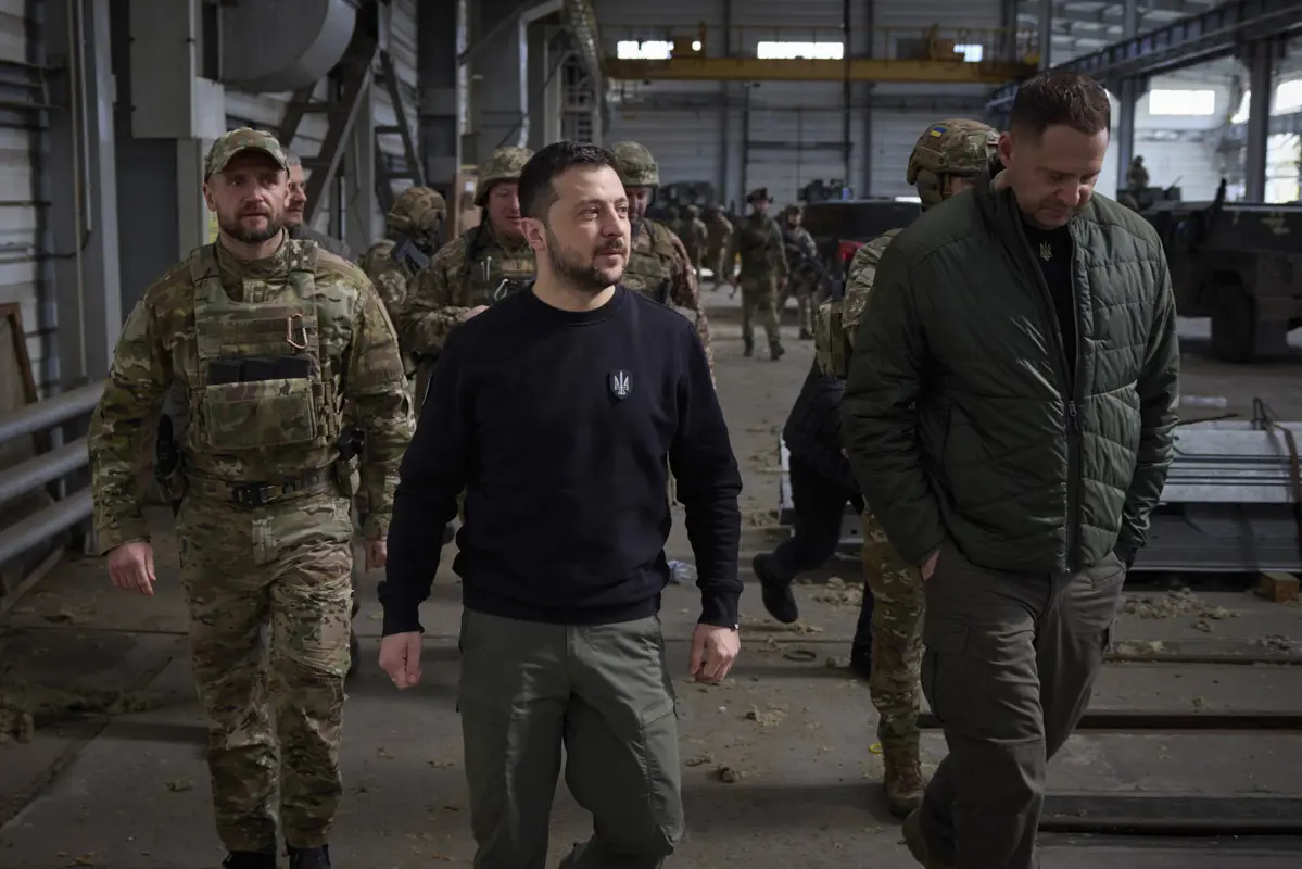 Plusz három hónappal meghosszabbította a hadiállapotot és a mozgósítást az ukrán parlament