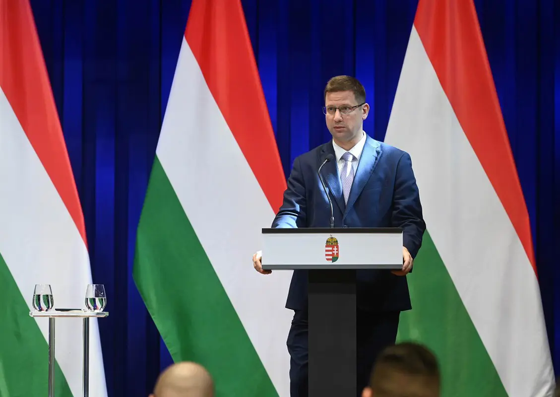 Botrány: Gulyás Gergely egyetért Orbán Viktor tihanyi beszédével