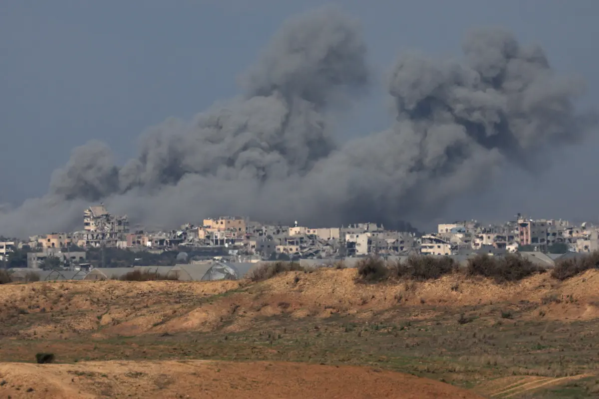 Izrael Gáza több pontján is harcol a Hamásszal, kétszáz iszlamistával végeztek egy nap alatt