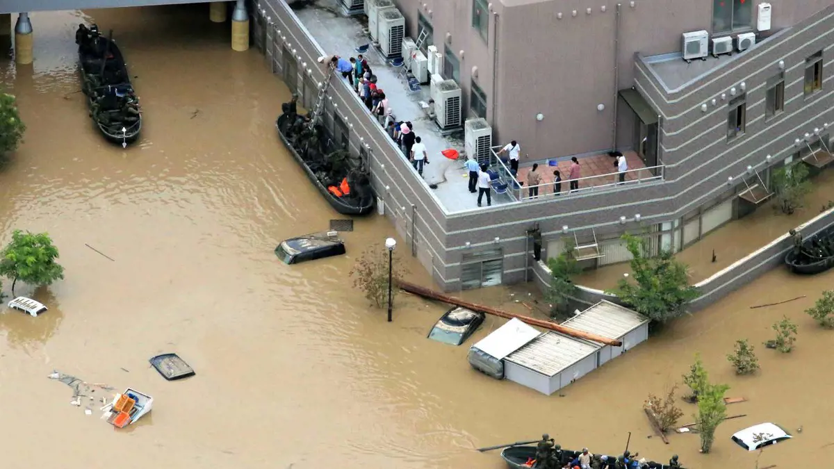 Már nyolcan meghaltak Japánban az özönvízszerű eső miatt