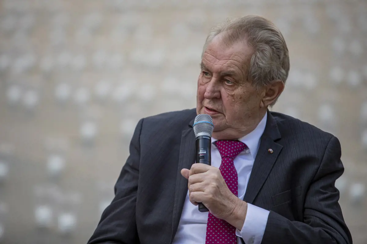 Nyugdíjügy: Milos Zeman szerint a cseh kormánykoalíció becsapta a választókat