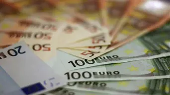 Nem rengette meg az eurót a német kancellárválasztás körüli hercehurca