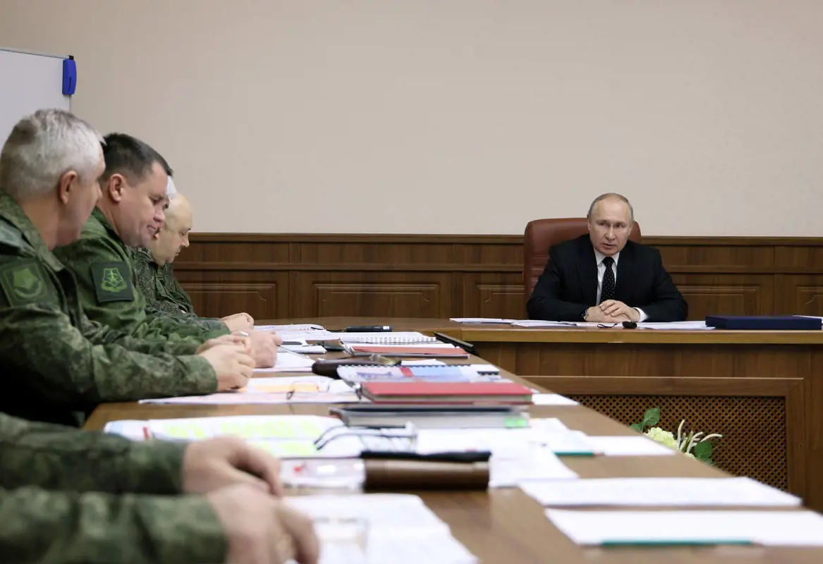 Putyin tovább növelné Oroszország katonai potenciálját