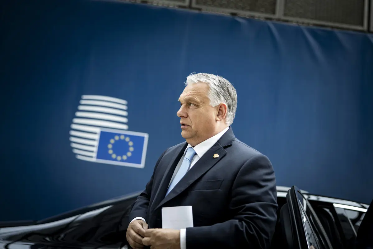 IDEA Intézet: A 30 év alattiak többsége szerint Orbán kivisz minket az Európai Unióból