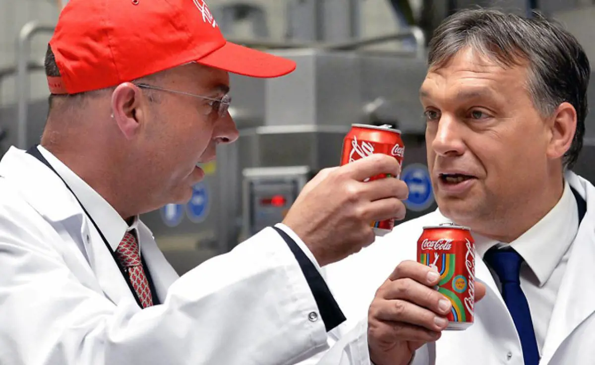 Lázár János meg sem kötötte volna, de most új stratégiai megállapodást ír alá kormány a Coca-Colával