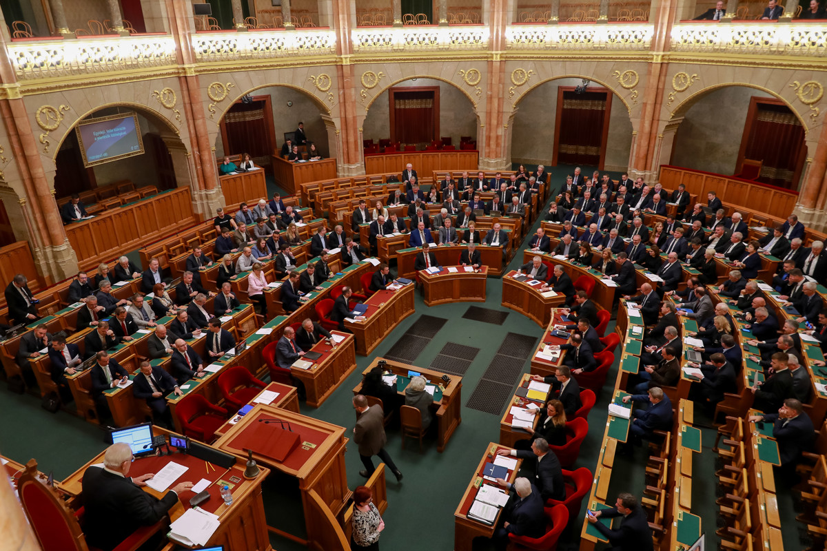 2025-öt Jókai Mór- és Klebelsberg Kunó-emlékévnek nyilvánította az Országgyűlés