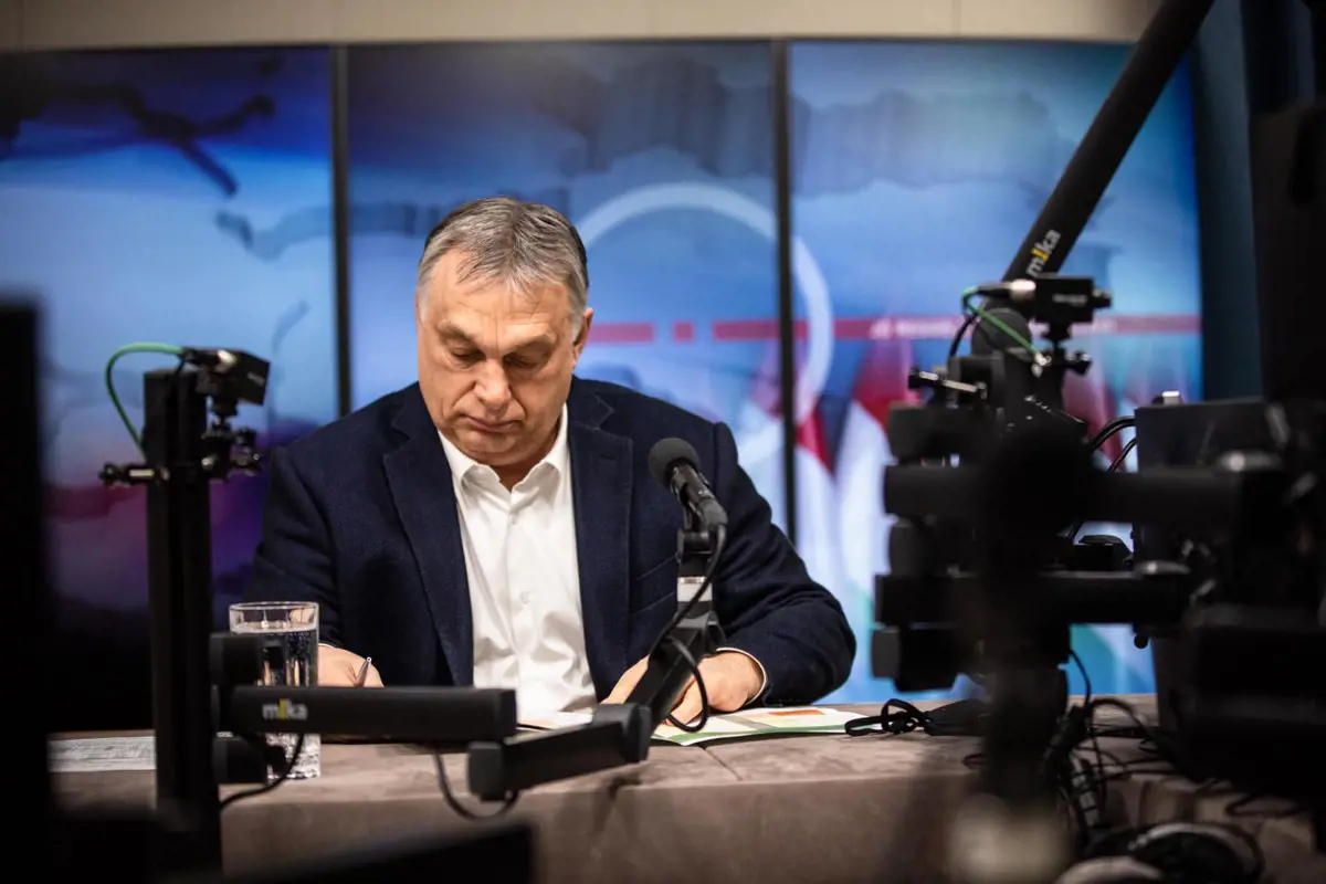 Orbán Viktor: kötelező maszk, viszlát!