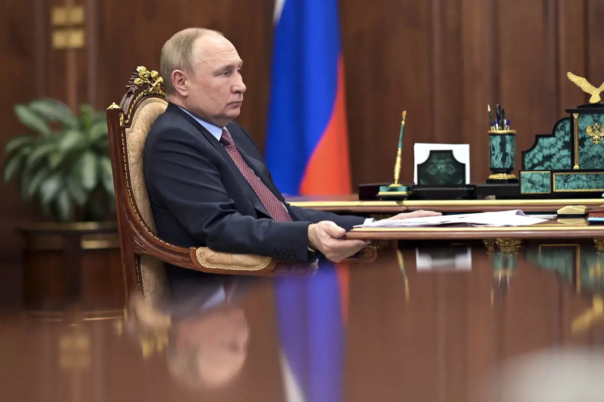Bloomberg: a Kreml egyre több tisztviselője látja katasztrofális hibának a háborút